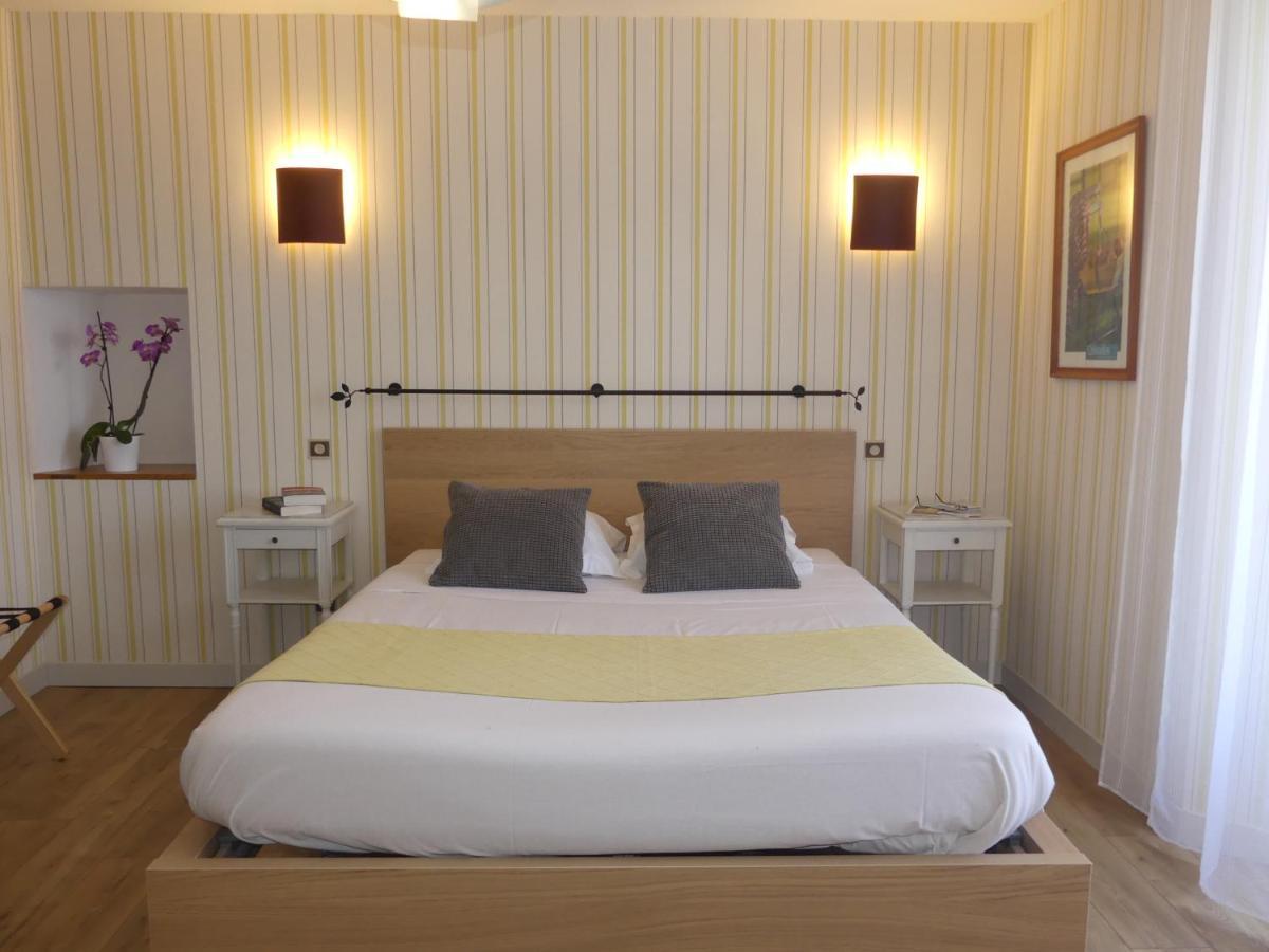 גראנדקמפ-מייס Chambres D'Hotes Les Pieris מראה חיצוני תמונה